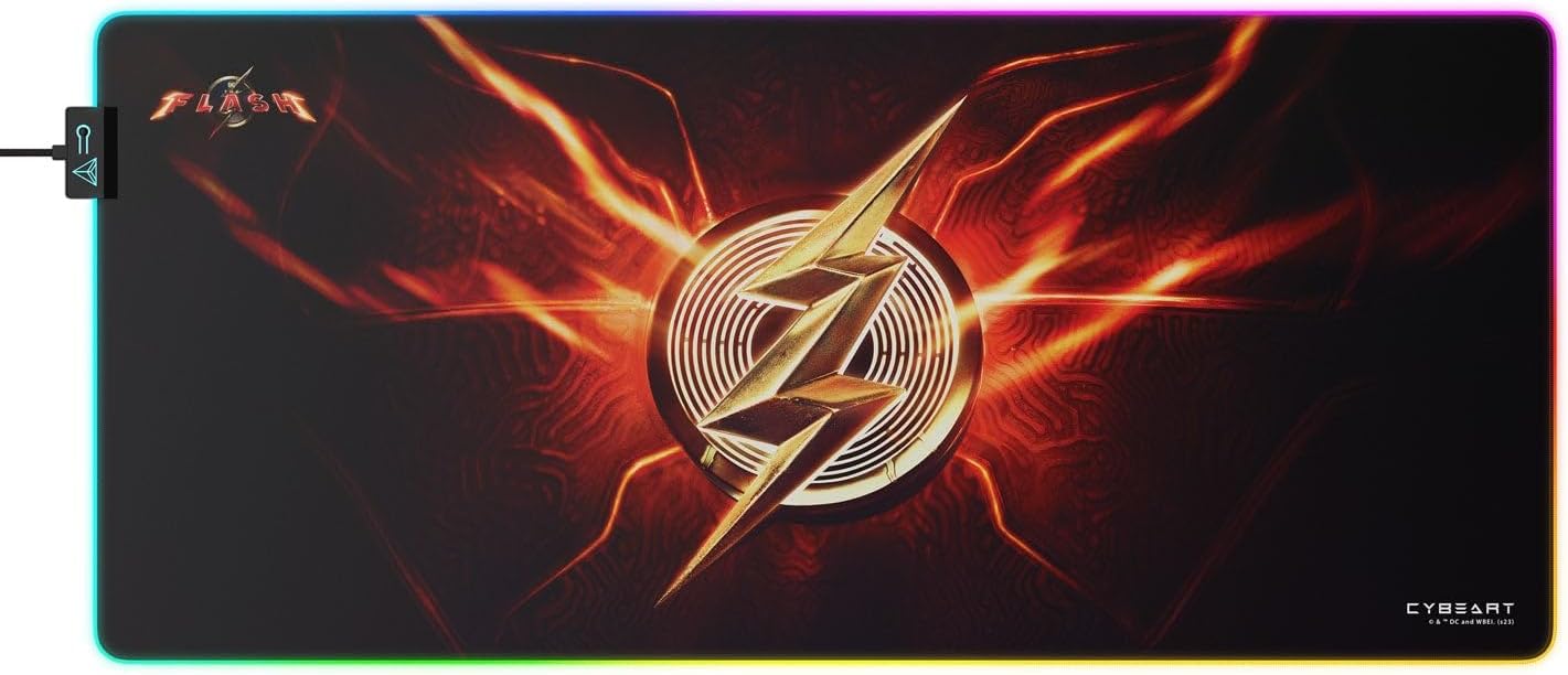لوحة ماوس الألعاب Cybeart The Flash – ترخيص رسمي من DC، إضاءة RGB، قماش ميكرو منسوج، مقاوم للانسكاب، مقاس XXL 900x400 مم