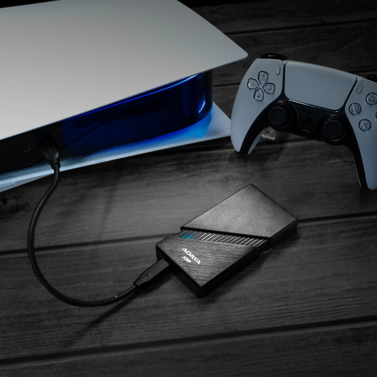 ADATA SE920 1TB USB4 External SSD - 3,800MB/s, Built-In Micro Fan, Cross-Platform Support