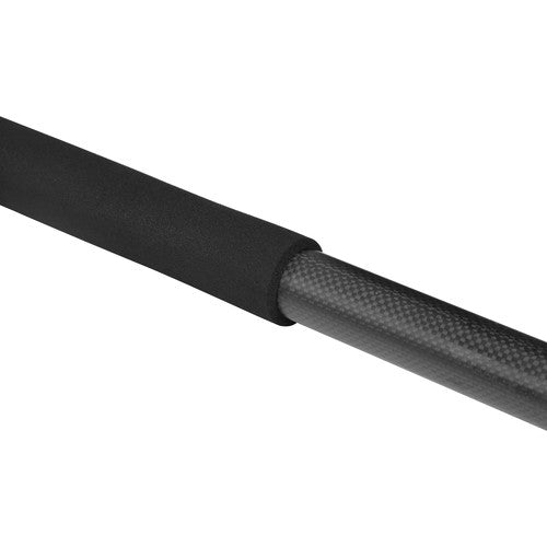 BOYA BY‑PB25 8.2′ بومبول من ألياف الكربون - 3 أقسام، كابل XLR داخلي، حمولة 3 كجم، يتضمن محولات ¼‑20 وXLR، خفيف الوزن