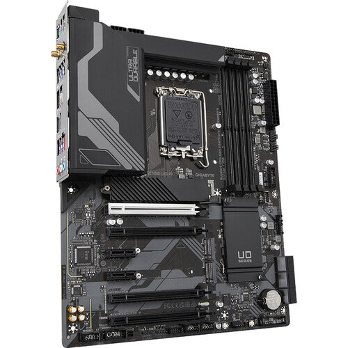 جيجابايت Z790 UD AC LGA 1700 ATX اللوحة الأم