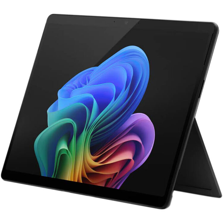 حاسوب Microsoft Surface Pro 11 Copilot+‎، شاشة LCD مقاس 13 بوصة بمعدل تحديث 120 هرتز وبدعم اللمس، معالج SNAPDRAGON X PLUS، ذاكرة RAM بسعة 16GB، وحدة تخزين SSD بسعة 512GB، معالج رسومات Qualcomm Adreno مدمج، ونظام Windows 11 Pro
