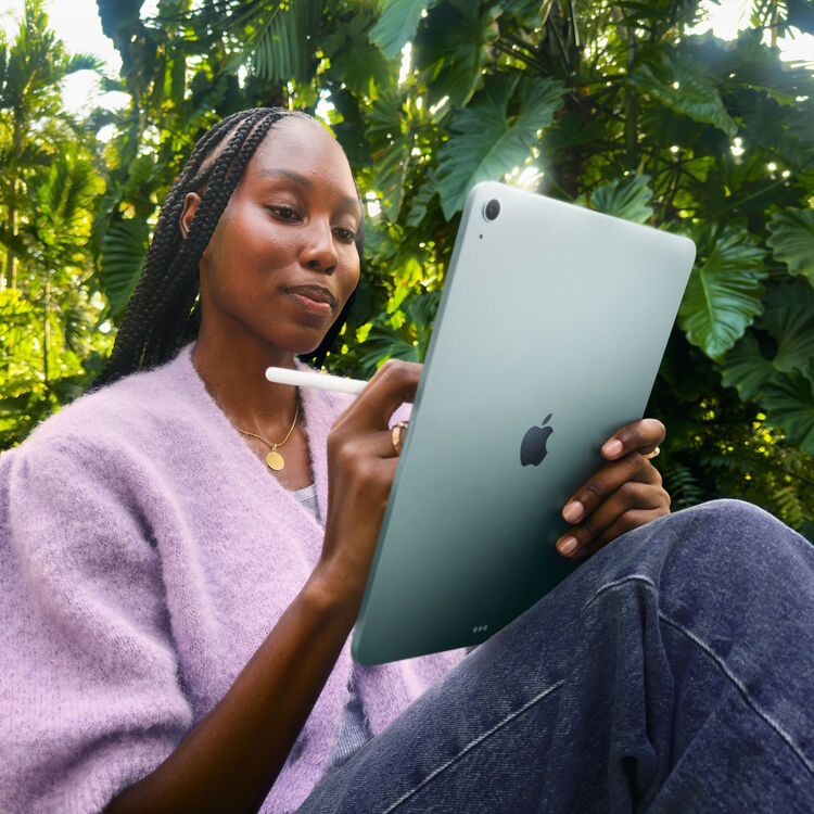 آيباد Air من Apple مقاس 11 بوصة - شريحة M4 - ذاكرة RAM بسعة 12GB - SSD بسعة 256GB - Wi-Fi فقط