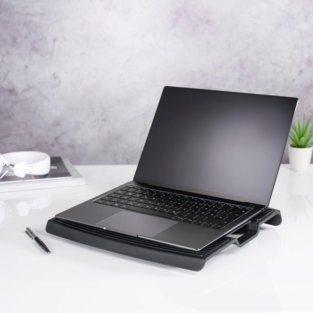 لوحة تبريد لابتوب Hama 53049 Wave، أسود