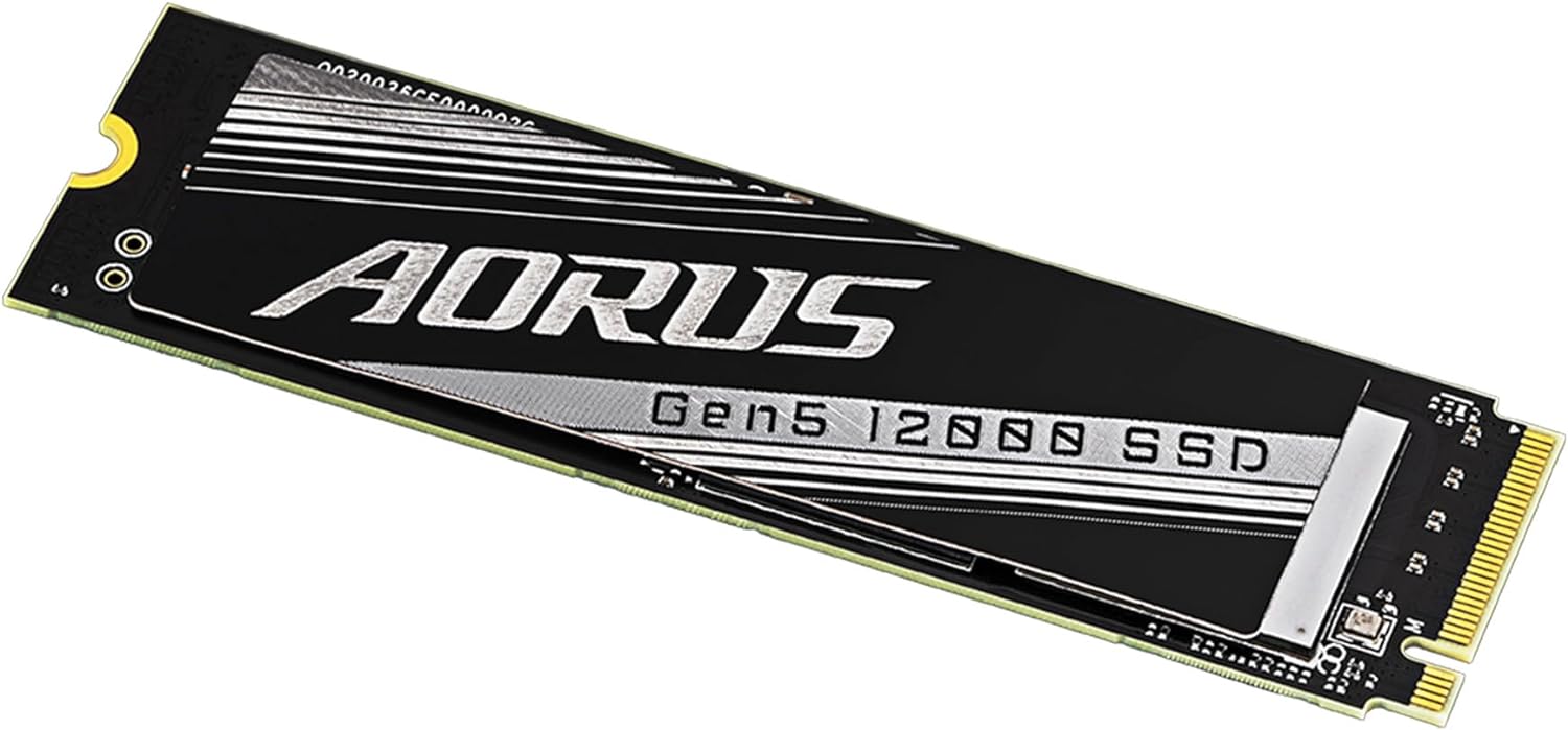 GIGABYTE AORUS Gen5 12000 SSD PCIe 5.0 NVMe M.2 محرك الأقراص الصلبة الداخلي ذو الحالة الصلبة مع سرعة قراءة تصل إلى 12400 ميجابايت/ثانية، وسرعة كتابة تصل إلى 11800 ميجابايت/ثانية
