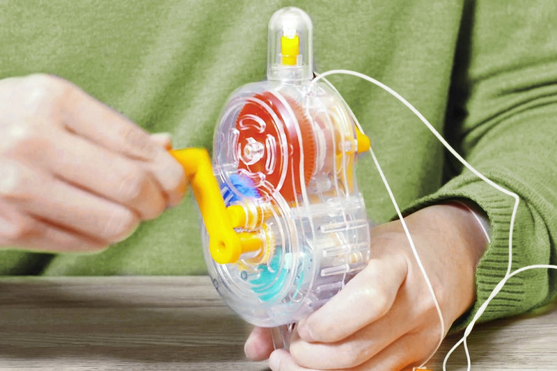 4M Eco-Tech Bulb – Build a Gravity & Hand-Powered LED Lamp, Ages 5+, Model 00-03426