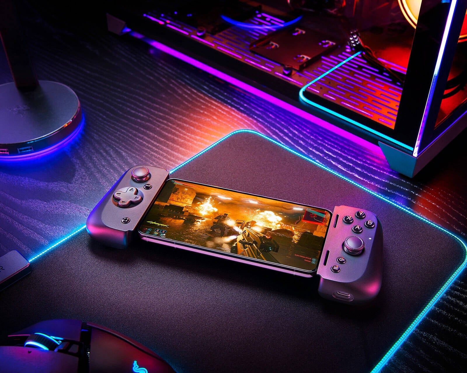Razer Kishi V2 – Universal Mobile Gaming Controller with USB-C, Ergonomic Design, and Razer Nexus App Support