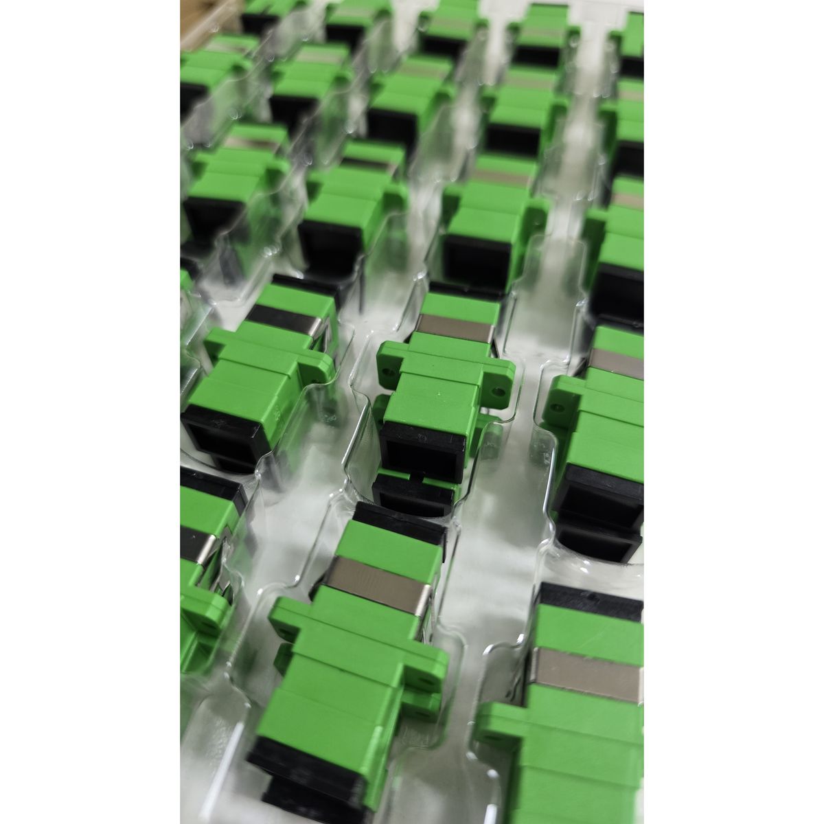 Atlantic F.O SC/APC Single-Mode Simplex Fiber Optic Couplers, 50-Pack (CO-SSA50)