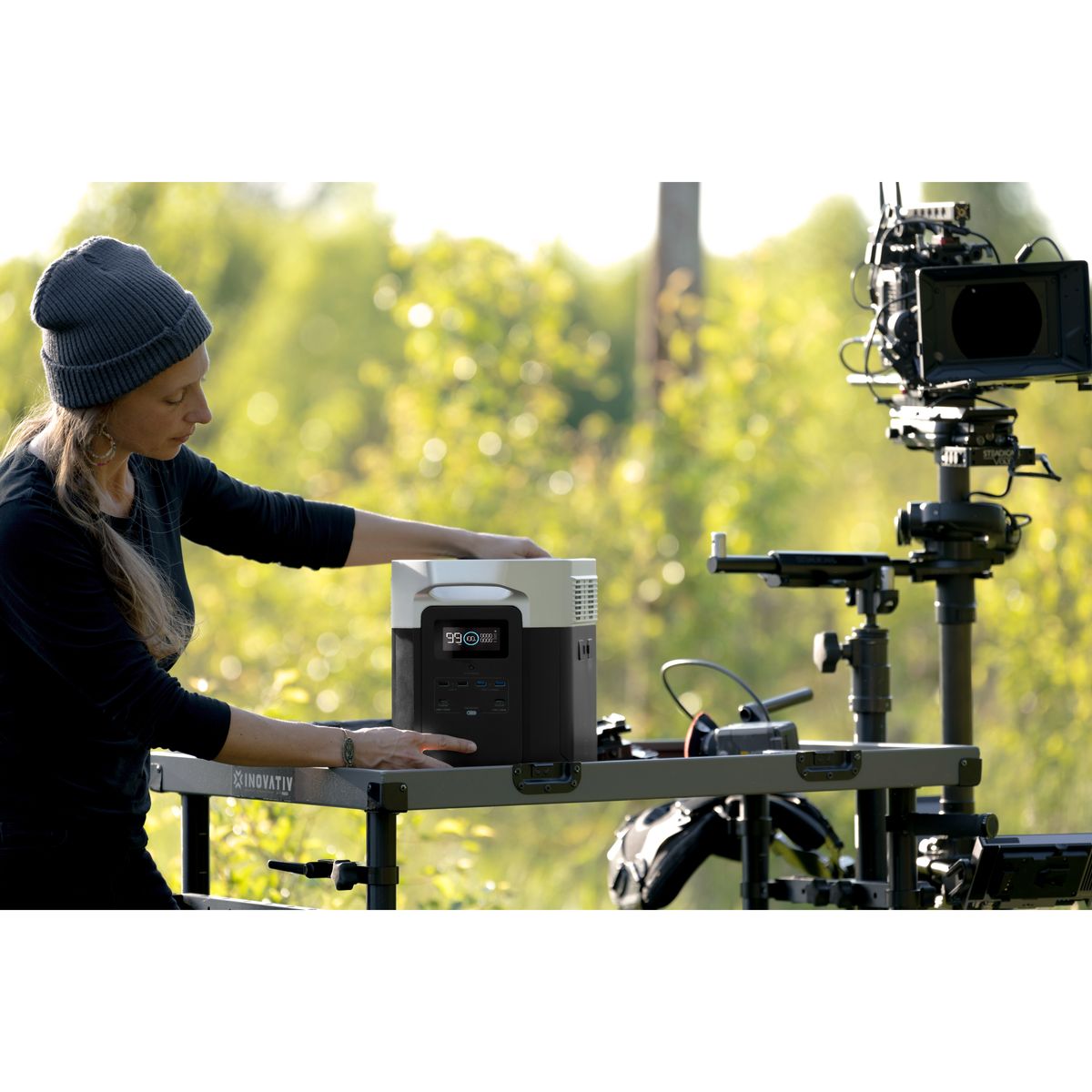 EcoFlow DELTA 2 Max Portable Power Station – 2048Wh LiFePO4, 2400W AC Output, Expandable Battery, Solar Ready