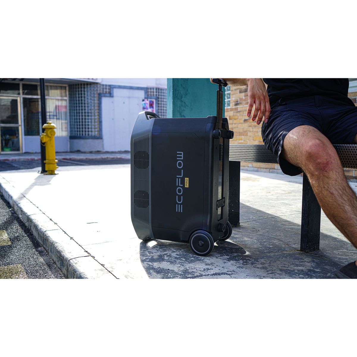 EcoFlow DELTA Pro Portable Power Station – 3600Wh LiFePO4, 3600W AC Output, 1600W Solar Input, Wi-Fi/Bluetooth