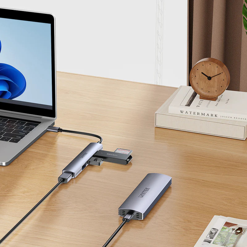UNITEK uHUB 4 in 1 USB C Hub High Speed Multiport USB Hub up to 5 Gbps