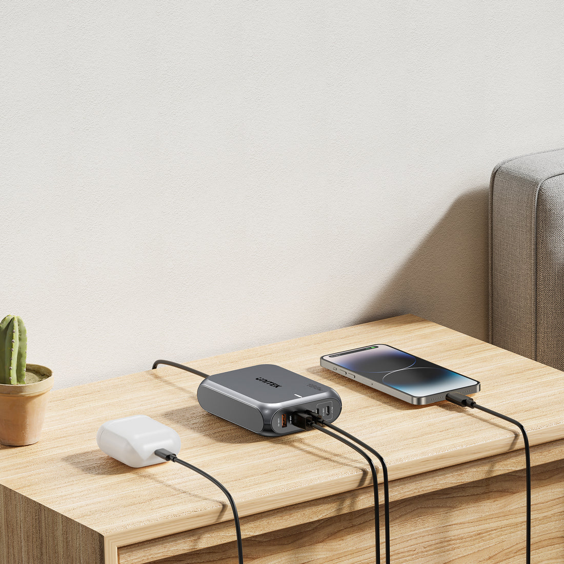Unitek 188 W PD 3.1 Desktop GaN Charging Station – 5-Port Stand, 140 W USB-C, USB-A Ports, Fast GaN Charging