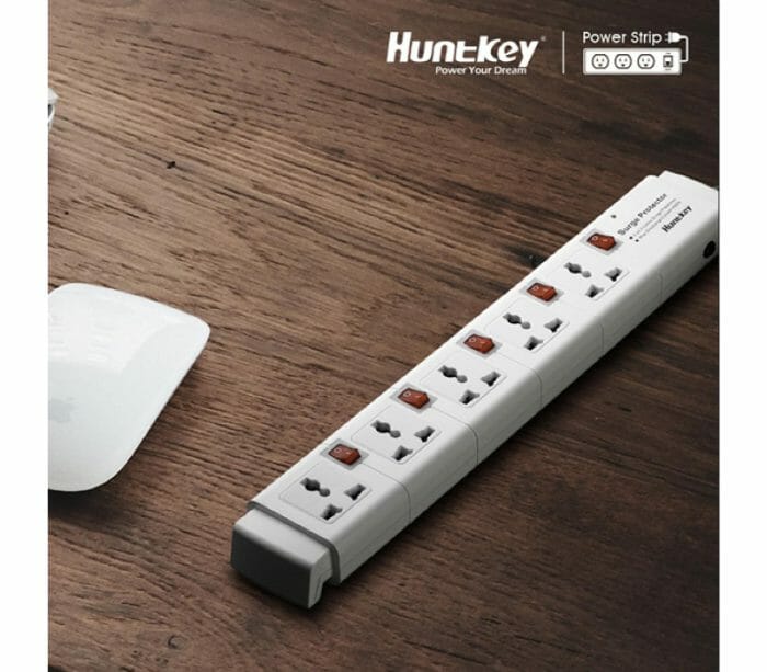 Huntkey PZC502 Power Strips, Universal Standard (3m)