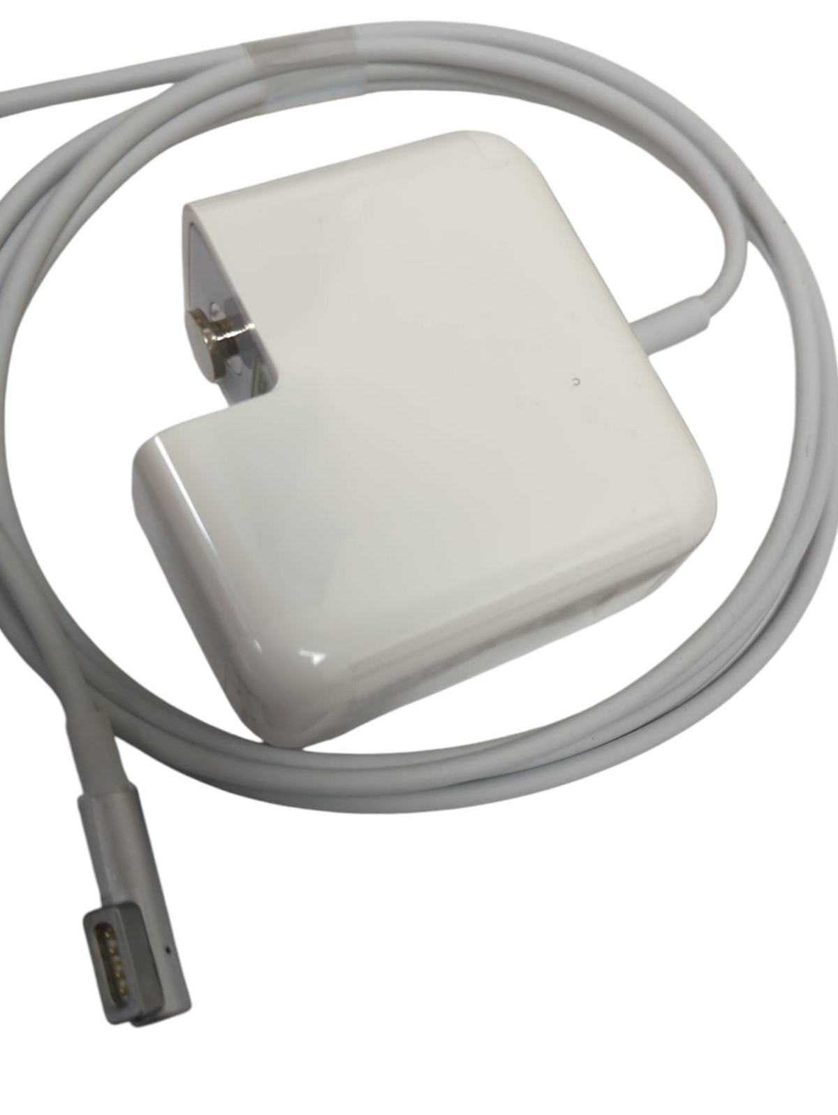 #Options_MAGSAFE 1