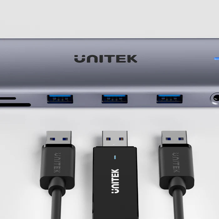 محور USB-C من UNITEK 11 في 1 (uHUB U11+)، محطة إرساء بشاشتين مع منفذي 4K HDMI، VGA، شحن بقوة 100 واط، إيثرنت، USB 3.0، وقارئ بطاقات SD/TF لأجهزة اللابتوب