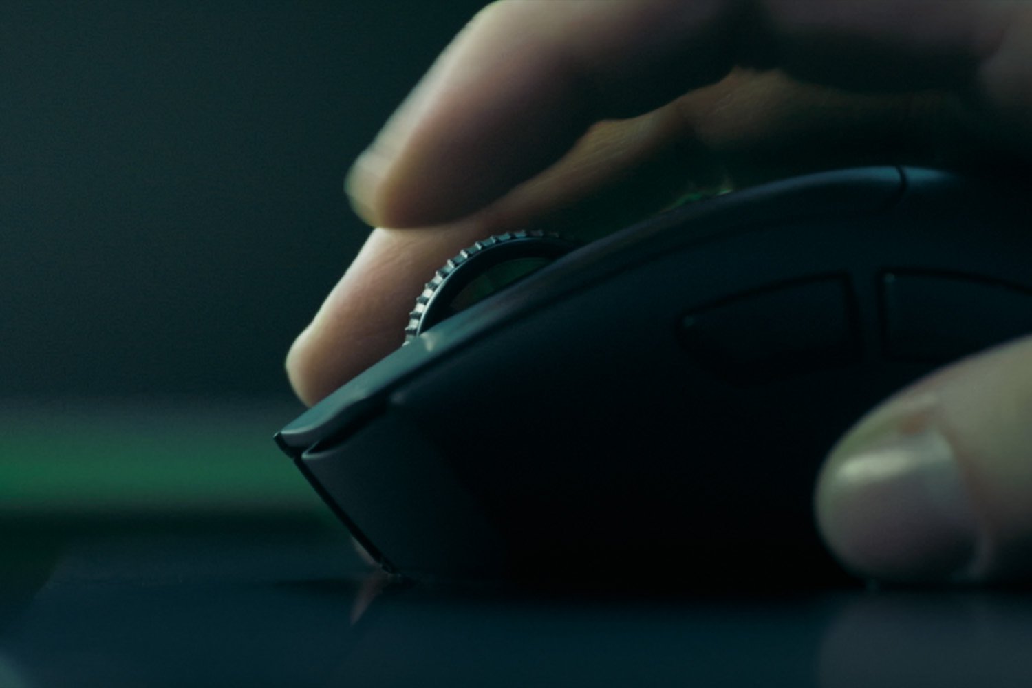 Razer DeathAdder V4 Pro Wireless Gaming Mouse – Ultra-Lightweight 56 g, Focus Pro 45K Optical Sensor, Up to 150 h Battery, HyperSpeed Wireless Gen-2, 8000 Hz Polling, 6 Programmable Buttons