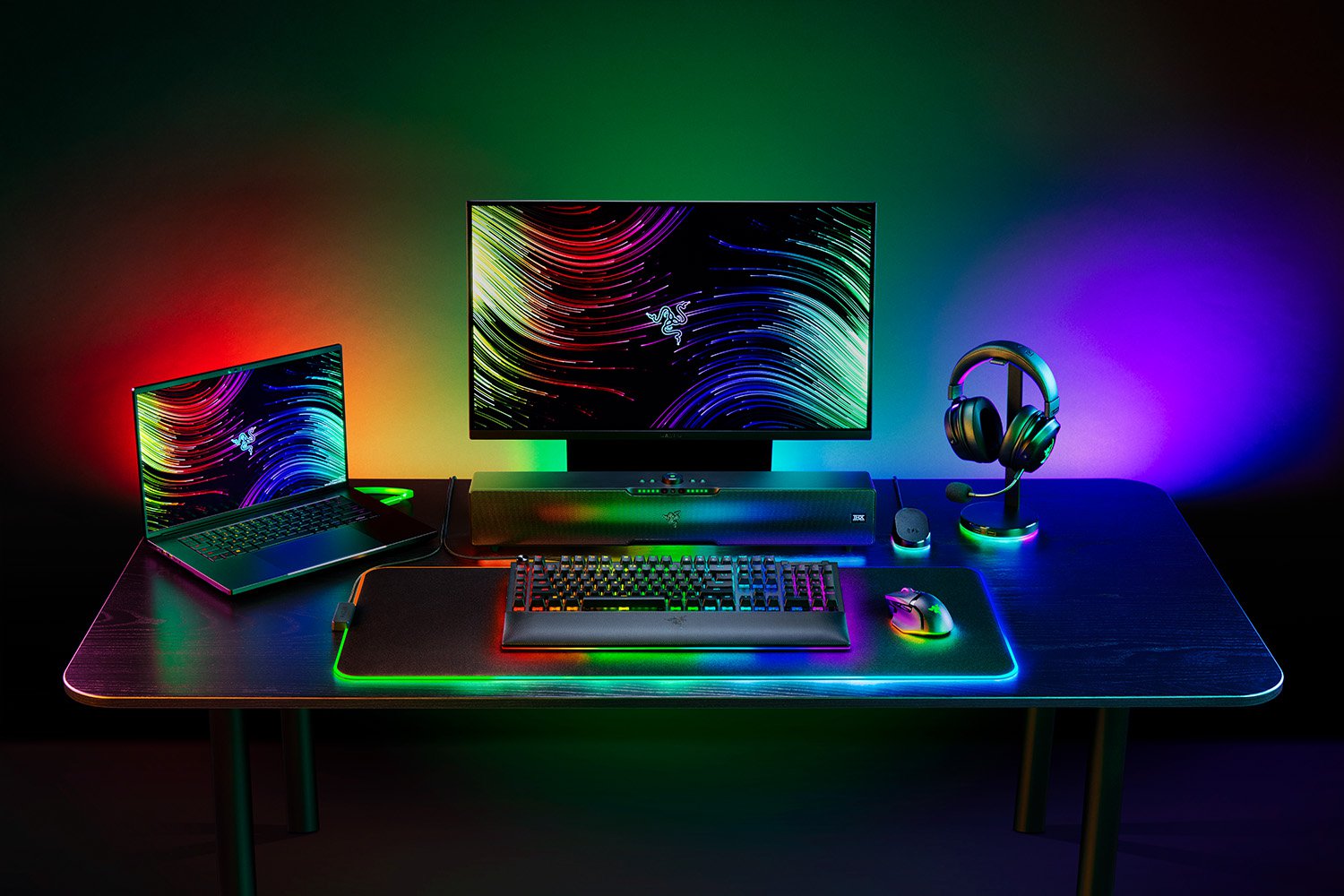Razer BlackWidow V4 Pro Mechanical Gaming Keyboard – Yellow Switches, Chroma RGB, Command Dial, 8 Macro Keys, USB-C, Wrist Rest