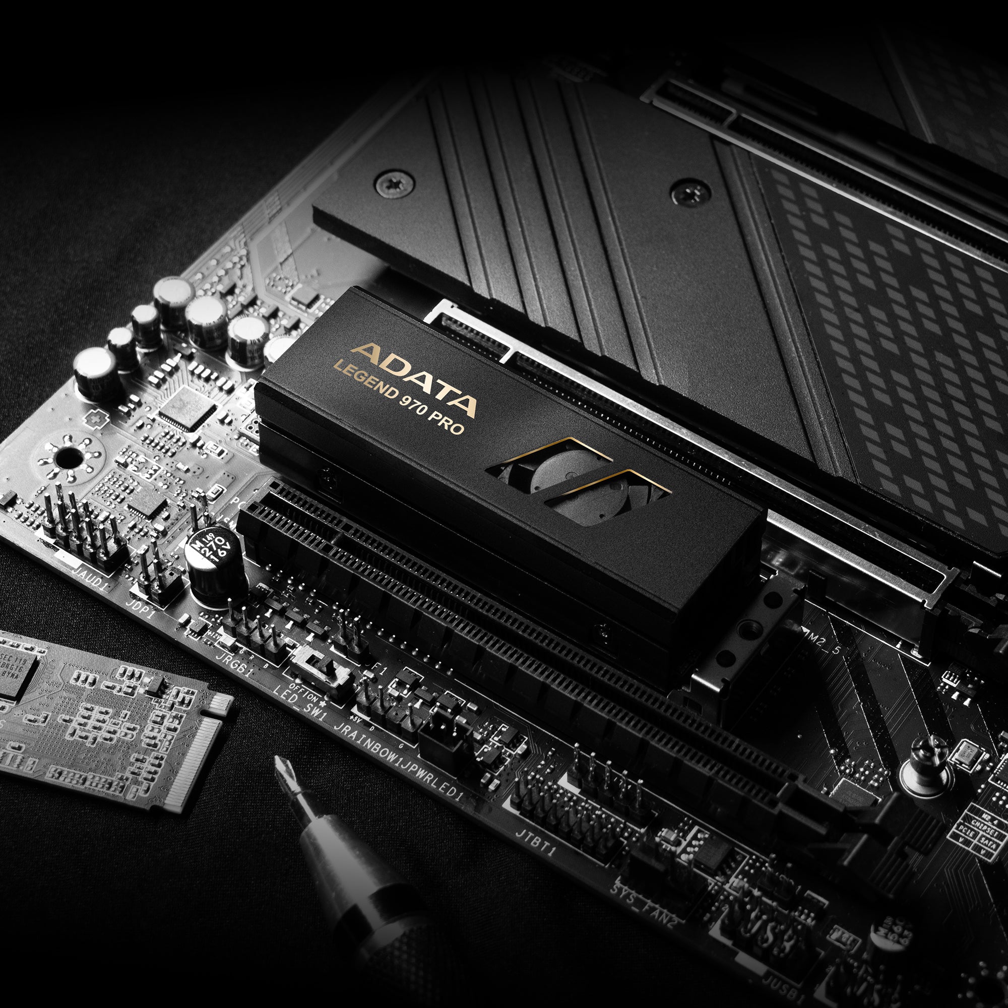 ADATA LEGEND 970 PRO 2TB PCIe Gen5 x4 M.2 2280 Solid State Drive