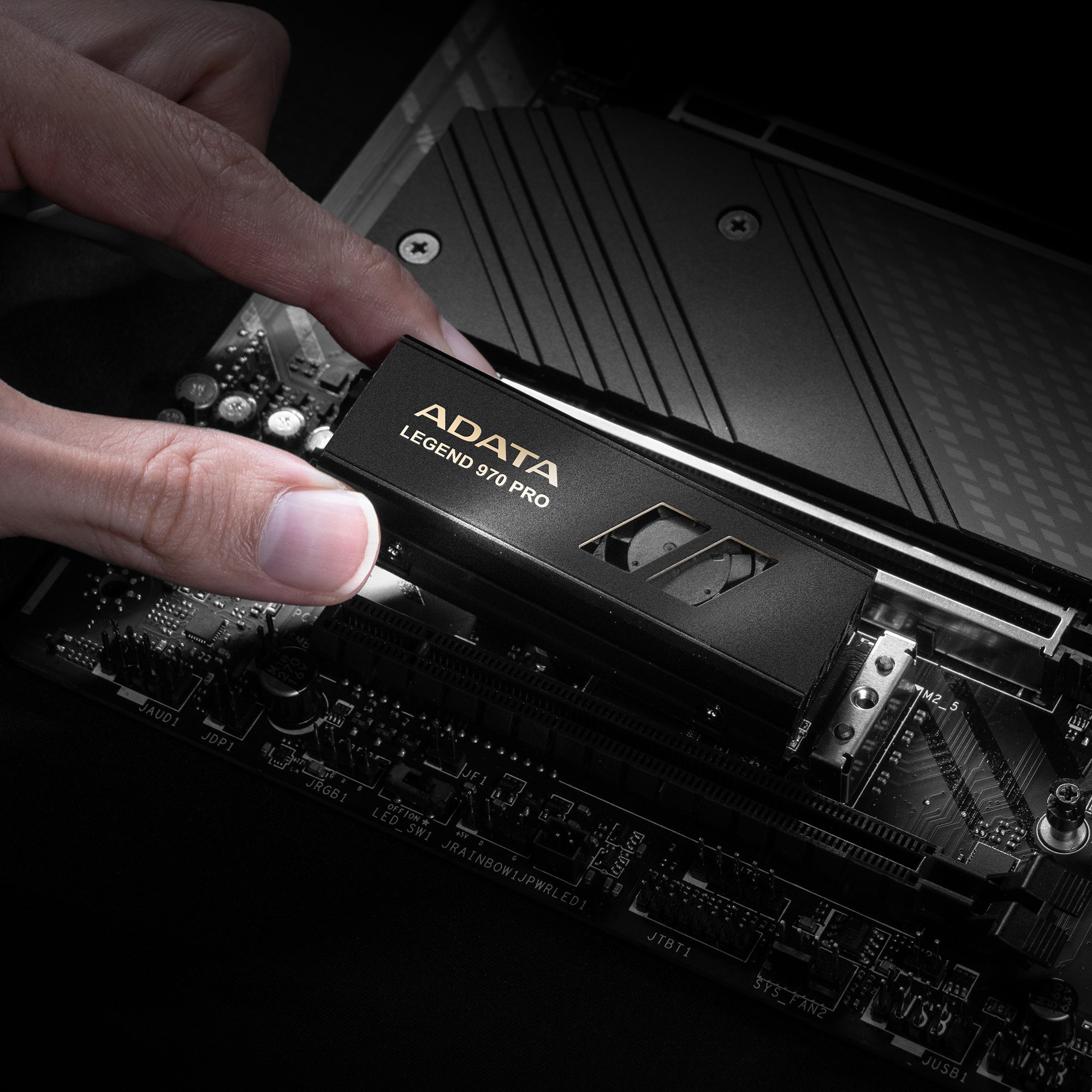 ADATA LEGEND 970 PRO 2TB PCIe Gen5 x4 M.2 2280 Solid State Drive