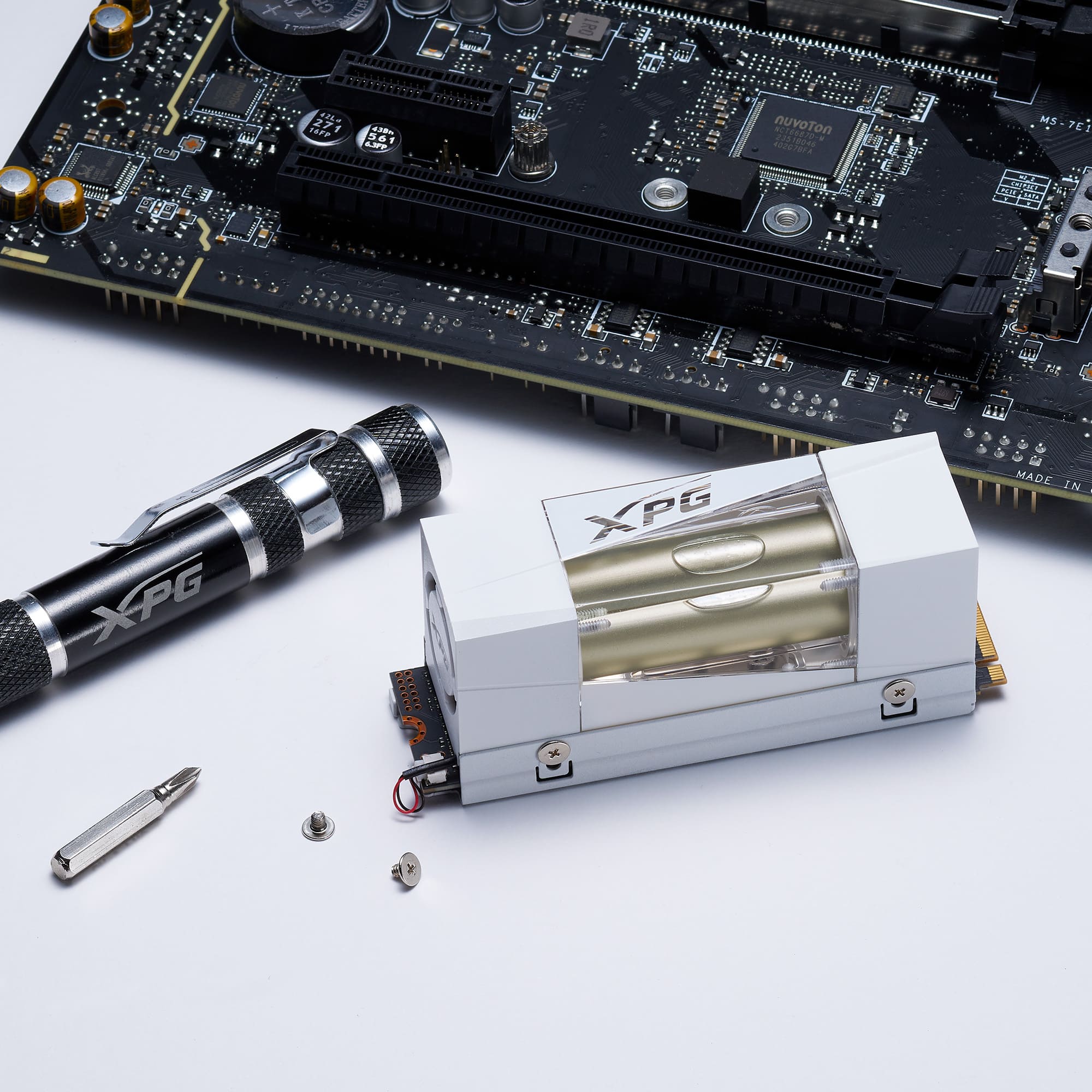 XPG MARS 980 STORM PCIe Gen5 x4 M.2 2280 SSD – 2TB -  14,000/13,000 MB/s, Liquid+Fan Dual Cooling, LDPC ECC, 5‑Year Warranty