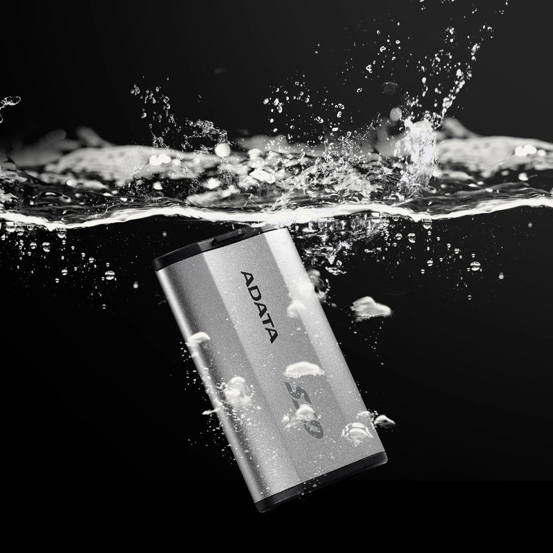 قرص تخزين خارجي SSD ADATA SD810 سعة 2 تيرابايت - USB 3.2 Gen2x2، بسرعة 2000 ميجابايت/ثانية، مقاوم للماء IP68، متوافق مع وحدة تحكم الألعاب