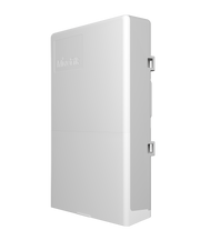 مفتاح ميكروتيك netPower Lite 7R الخارجي مع تقنية PoE عكسي، مزود بـ 8 منافذ إيثرنت جيجابت، و2 منفذ 10G SFP+، وخيارات طاقة PoE سلبية
