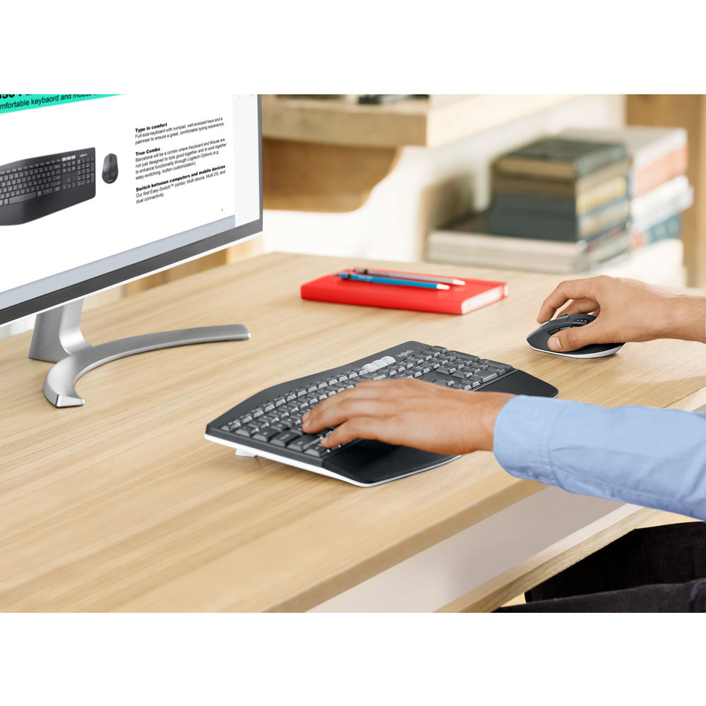 Logitech MK850 Wireless Keyboard and Mouse Combo