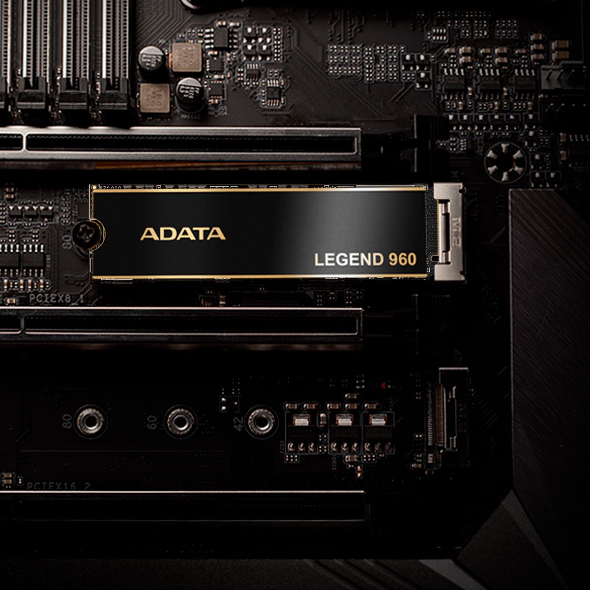 ADATA Legend 960 PCIe Gen4 x4 M.2 2280 with 1.3mm Heat Sink Solid State Drive - ALEG-960-2TCS - Internal SSD - alnabaa.com - النبع