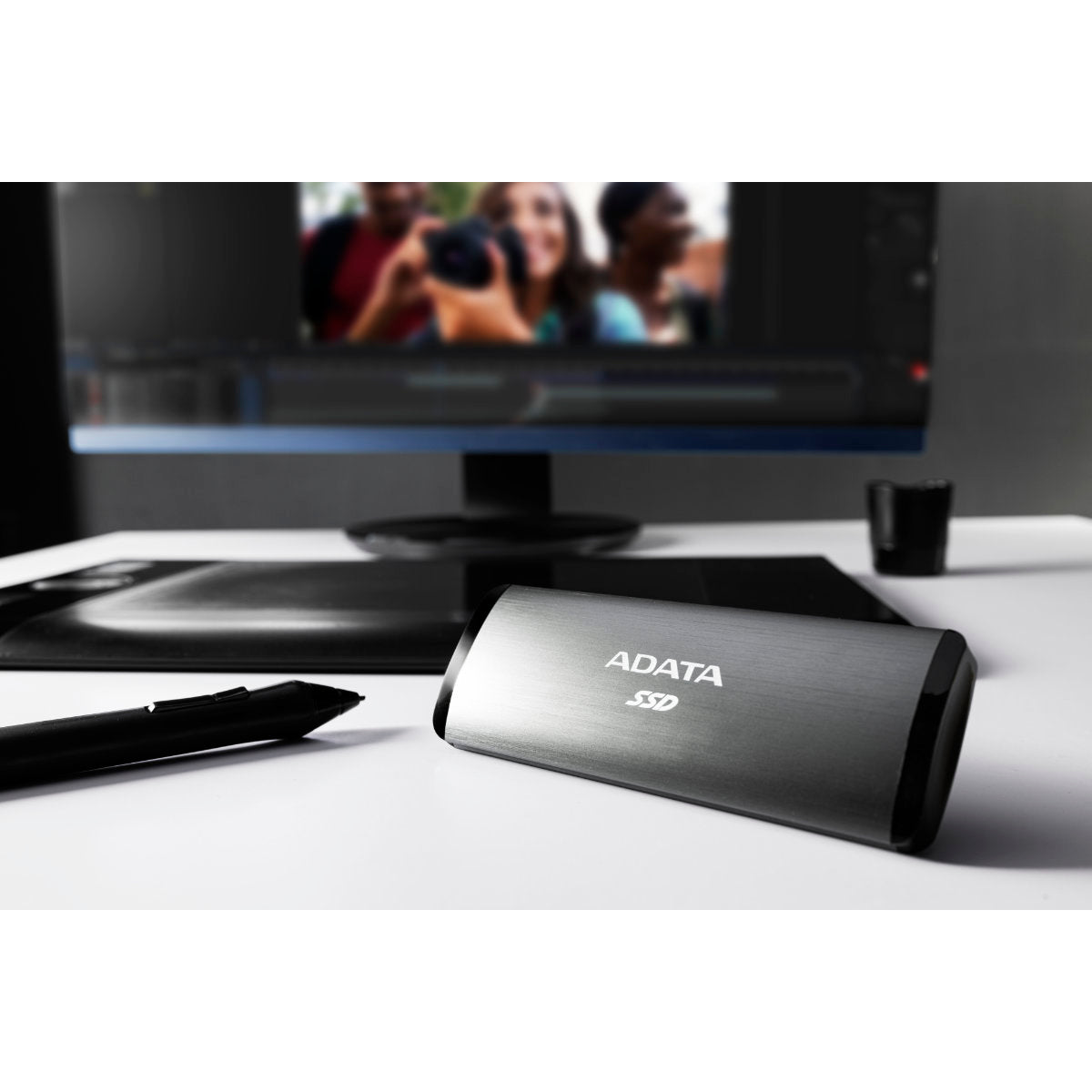 ADATA SE760 USB 3.2 Gen 2 External Solid State Drive - ASE760-512GU32G2-CTI - External SSD - alnabaa.com - النبع