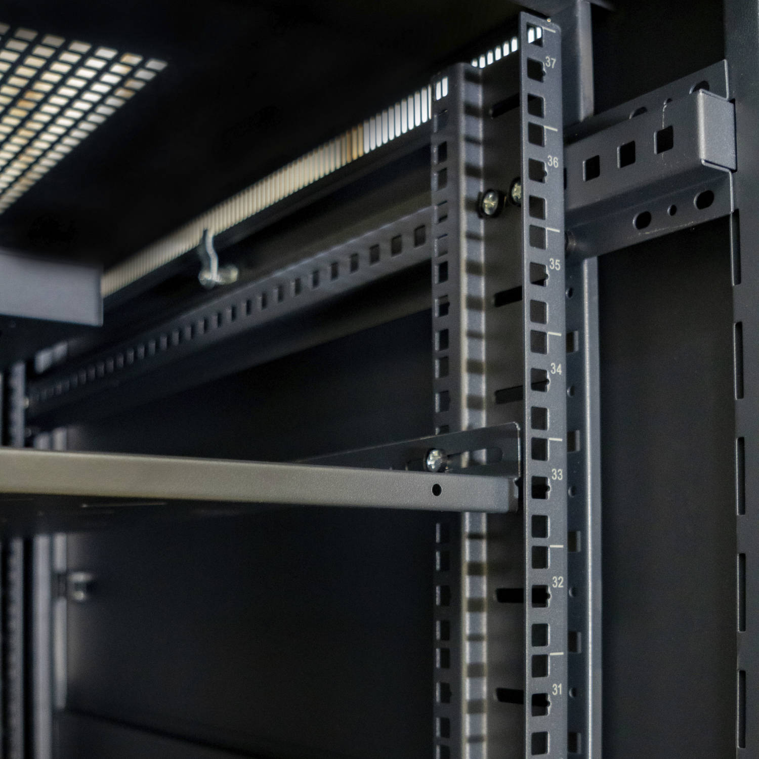 Atlantic 37U Server Rack Cabinet - 100cm Deep Enclosure -Grill - AT6037GR-BK - Rack - Cabinet - alnabaa.com - النبع